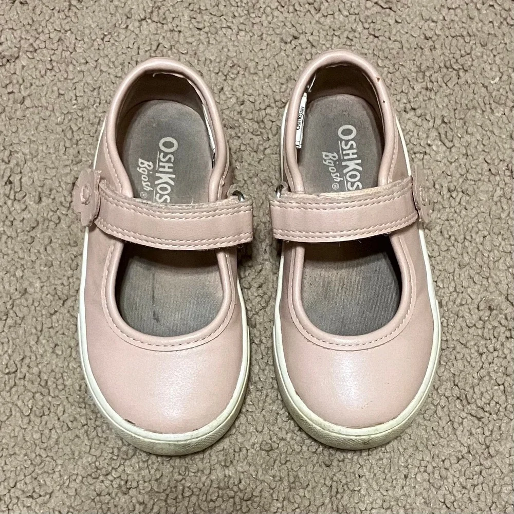 OshKosh B'gosh Dusty Pink Mary Jane Sneakers shoes‎ Toddler Sz 7M